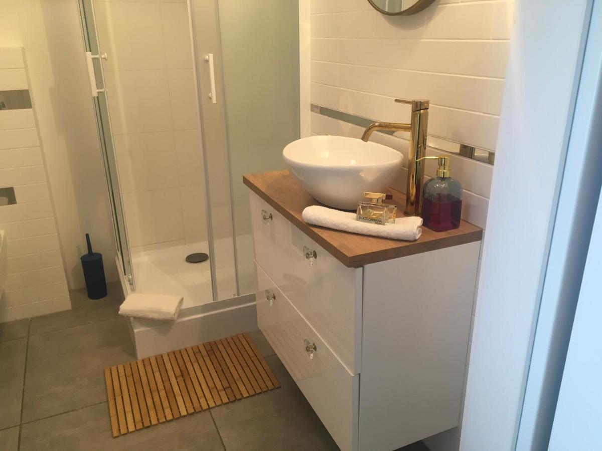 Apartament Marine Holiday Elblag - Winda -Parking W Hali Garazowej -Gratis -Business Stays 외부 사진