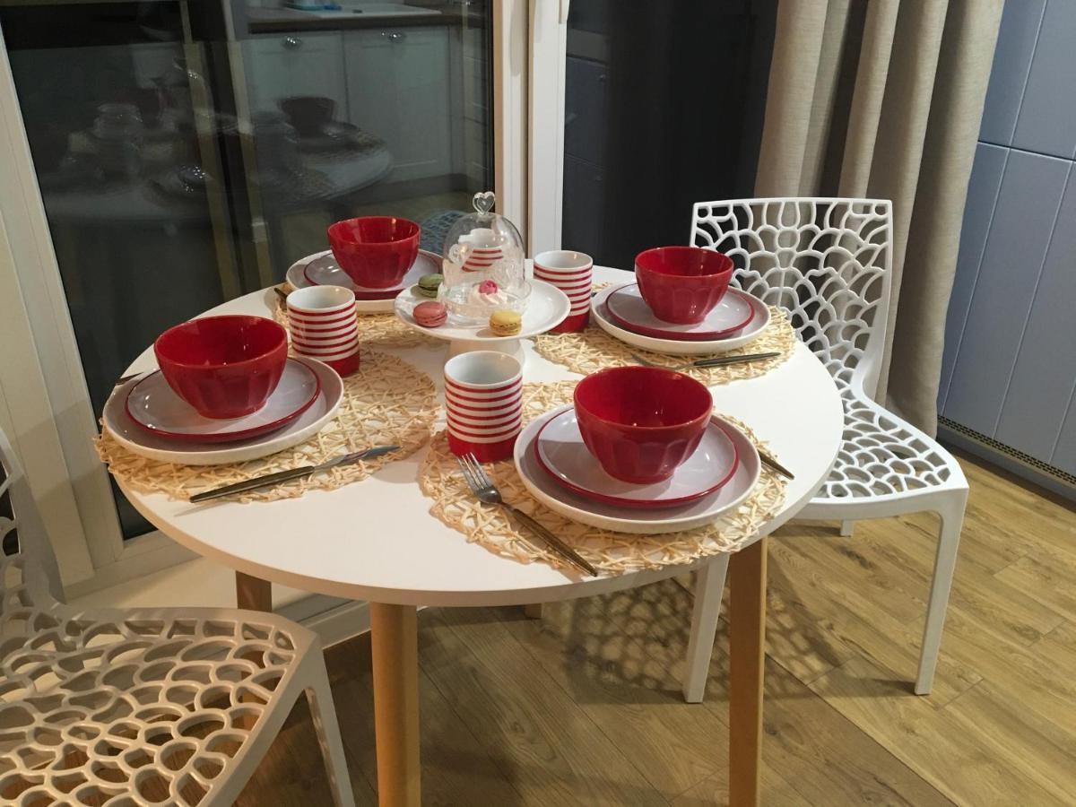 Apartament Marine Holiday Elblag - Winda -Parking W Hali Garazowej -Gratis -Business Stays 외부 사진